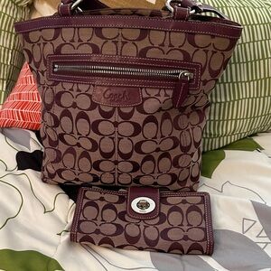 Coach Penelope Signature Shoulder tote Bag and Wallet
